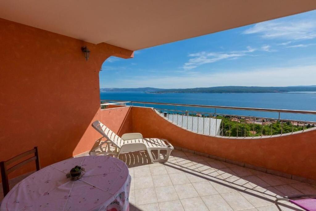 Apartments Djusi Драмал Екстериор снимка